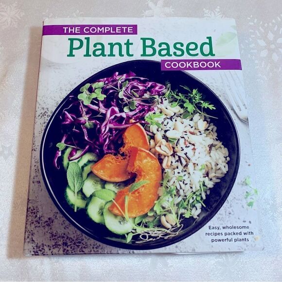The Complete Plant Based Cookbook - HC 2021 - Excellent - Picture 1 of 5